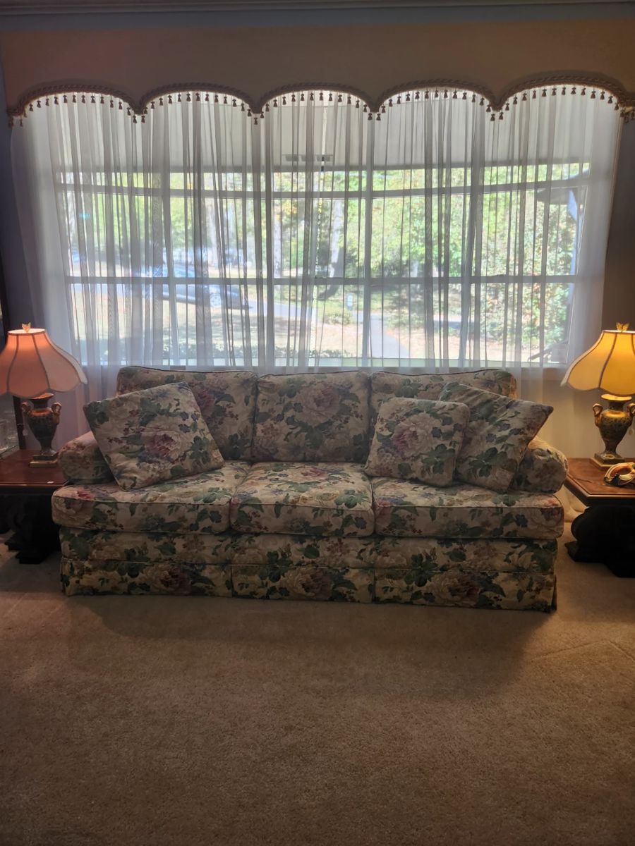 Treasured Memories Estate Sales in Dalton, GA starts on 11/10/2023