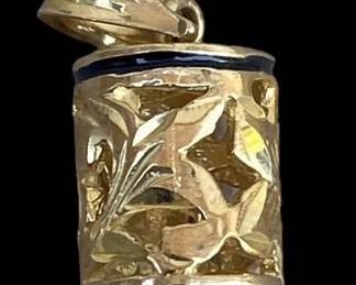 14Kt Gold Etched Pendant