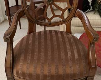 Spiderweb back chair