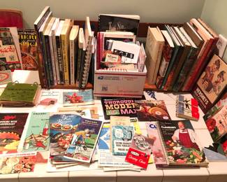 Cookbooks & booklets 