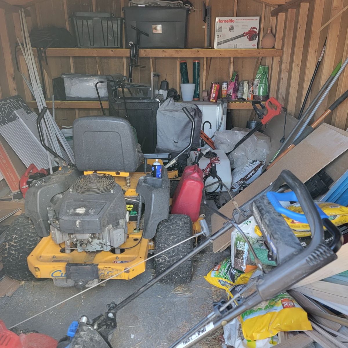 Yard equipment 
