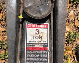 Craftsman 3 Ton hydraulic floor jack 