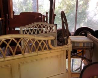 Thomasville Allegro Faux Bamboo
Headboard and mirror with matching dresser