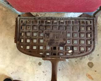 Detail pic, barber chair