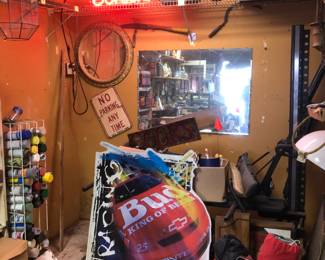 Bud King of Beers bar sign, metal