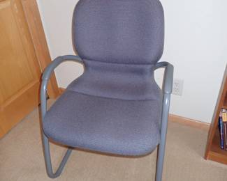 SIDE CHAIR