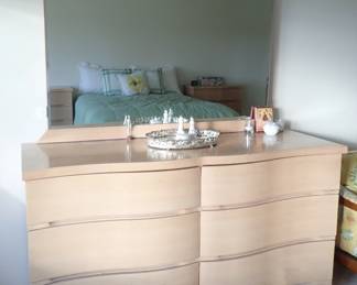 DRESSER WITH MIRROR