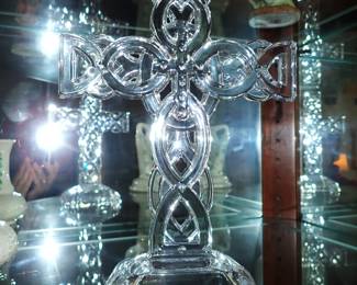 GLASS CROSS