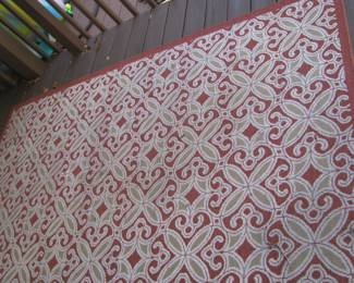 Outdoor rug