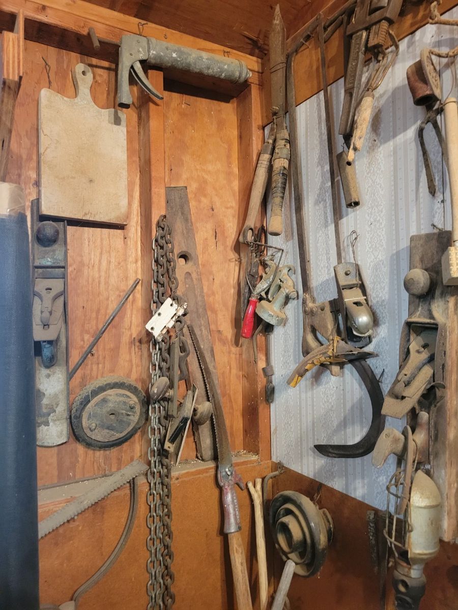 Vintage in New Braunfels - 50 - 75% off Sunday! starts on 11/5/2023