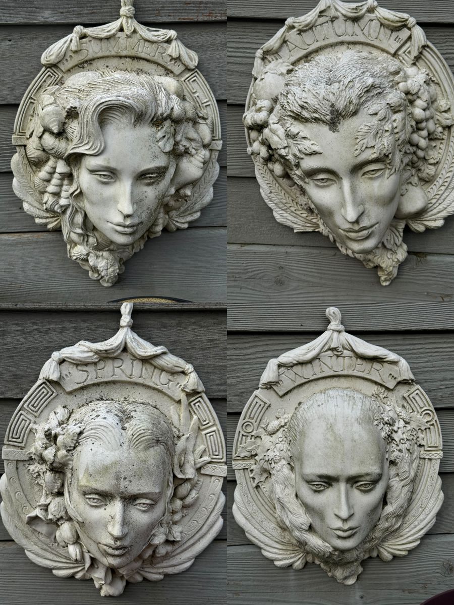 Gorgoeus 4 seasons wall plaques