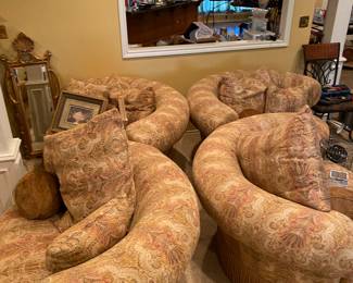 4 large swivel chairs