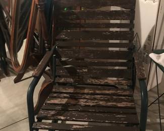 Vintage glider chair 