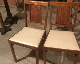 Cushion folding chairs 