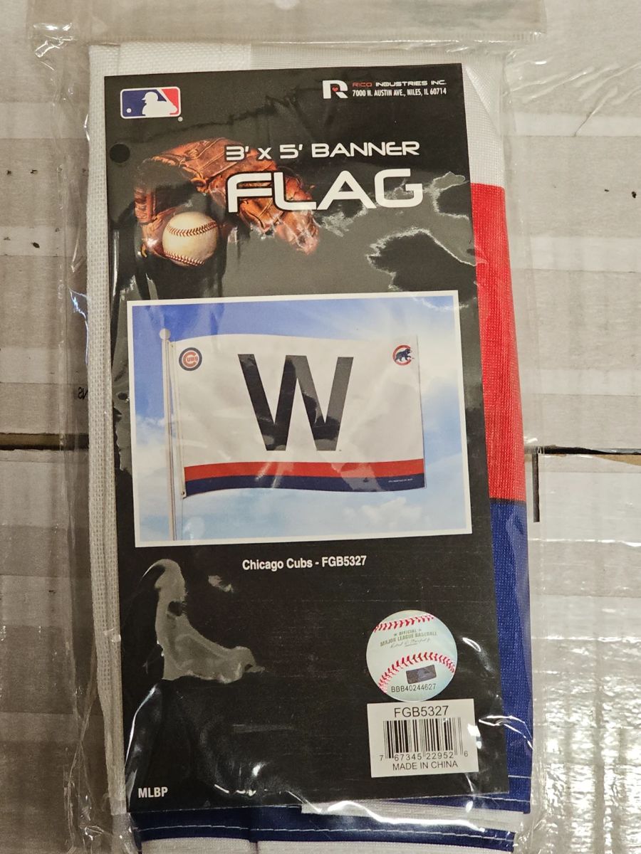 NEW OLD STOCK CHICAGO SPORTS MEMORABILIA FOCO starts on 11/5/2023