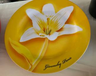 Givenchy Plates (4)