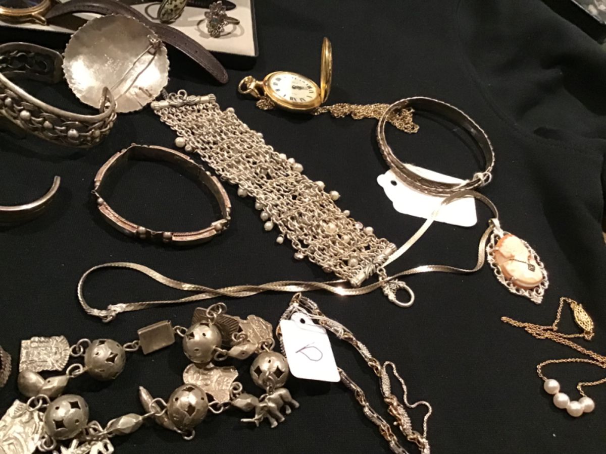 MELROSE ESTATE SALE in Melrose, MA starts on 11/11/2023