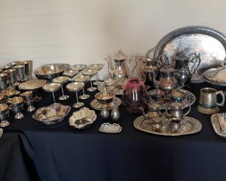 VARIOUS VINTAGE SILVER SERVING PIECES