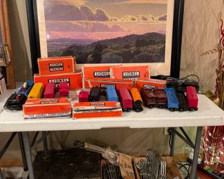 VINTAGE LIONEL TRAINS,