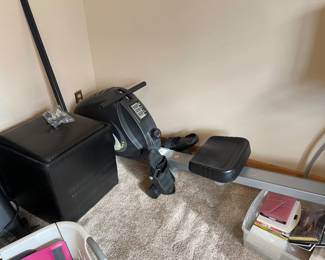 ROWING MACHINE