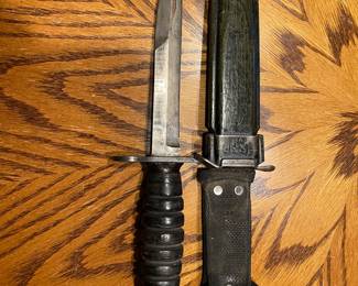 WWII FIGHTING KNIFE AND SHEATH 