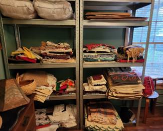 Linen's quilt's pillows, bedding blankets. Quilts handkerchiefs, tablecloths so much wonderful items.