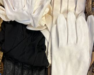 Ladies Gloves Vintage