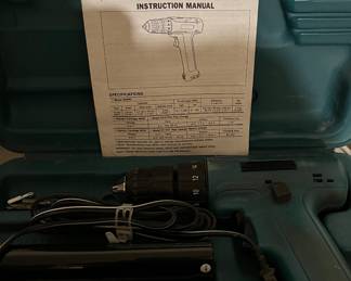 Makita Cordless Driver Drill