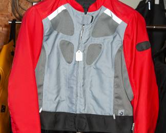 Womans Sz 14r airflow, like new