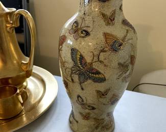 Butterfly vase