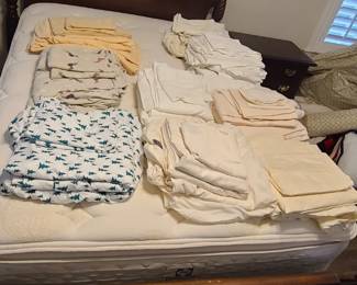 All Queen sheet sets 