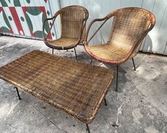 MCM! Mid-century rattan 3-piece Porch set. Chairs and table