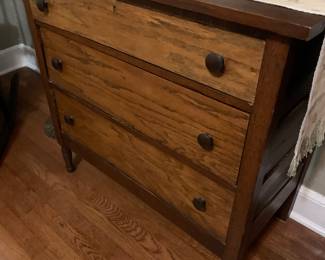 Vintage chest of drawers