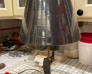 Nice little art deco table lamp with new shade. 