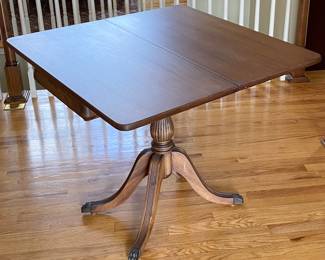 Duncan Phyfe Drop Leaf Game Card Breakfast Table Rotating Vintage Antique Claw Foot Folding