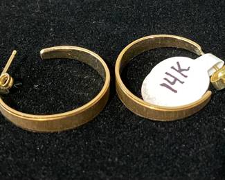 14kt Gold Earrings 
