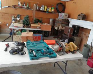 POWER TOOLS & GARAGE ITEMS