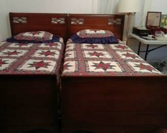 PAIR OF TWIN BEDS