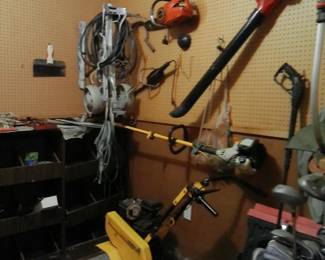 BLOWERS AND GARAGE ITEMS