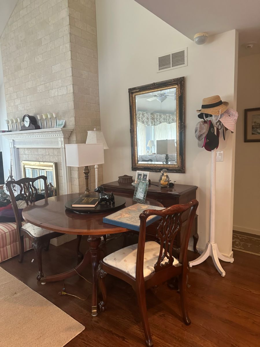 ESTATE SALES BY YASEMIN in Remsenburg, NY starts on 11/10/2023