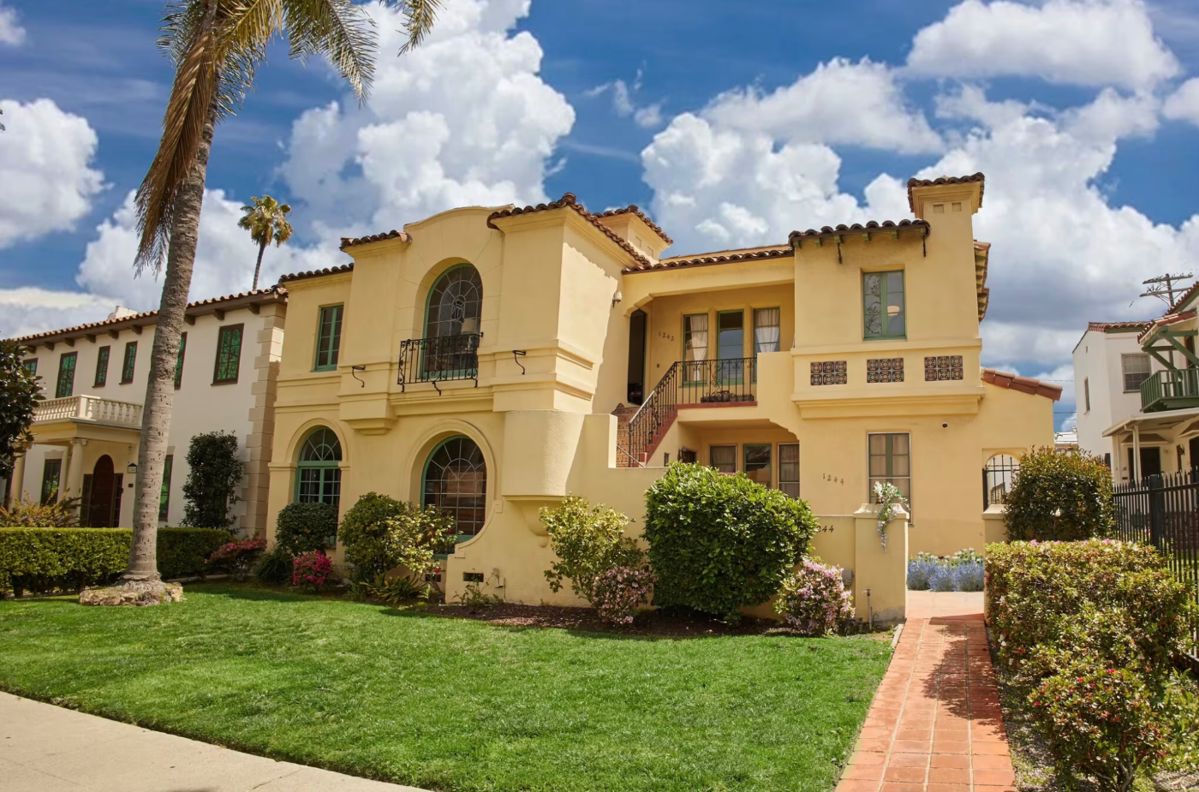 Estate Sale Antique Furniture & Decor starts on 11/11/2023