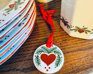 Just in time for the Holiday’s!  Nice selection of Porsgrund Hearts and Pines, including some rare and hard to find pieces