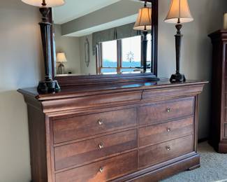 Gorgeous Pennsylvania House bedroom furniture.  