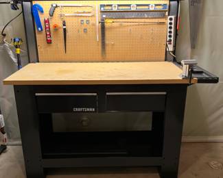 Craftsman tool bench 