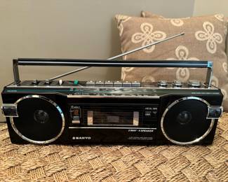 Vintage Sanyo 4 band radio with cassette player Model M7770K