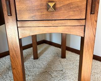 Very nice Stickley single drawer side tables with hammered copper pulls