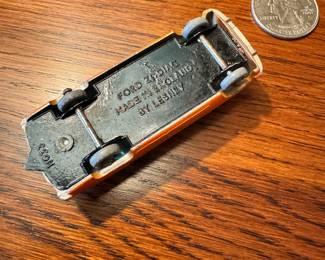 Vintage Matchbox Lesney No. 33 Ford Zodiac 