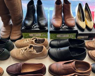 Ladies shoes & boots, Size 8.5