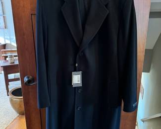 New With Tags men’s Jack Victor 100% wool coat, Size 46R