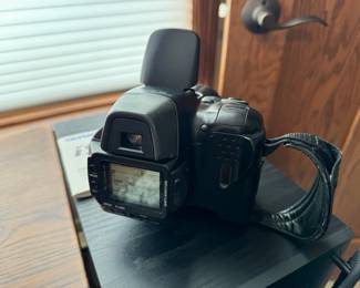 Olympus iS-3 DLX 35mm camera in excellent condition